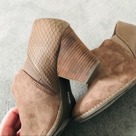 Dr Scholls Heeled Bootie - Picture 4 of 4